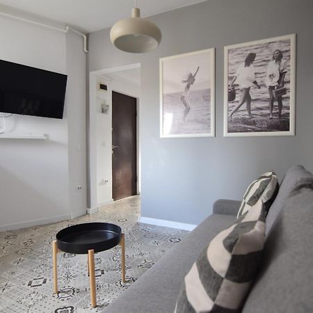 Studio In The Old City Bucureşti Ngoại thất bức ảnh